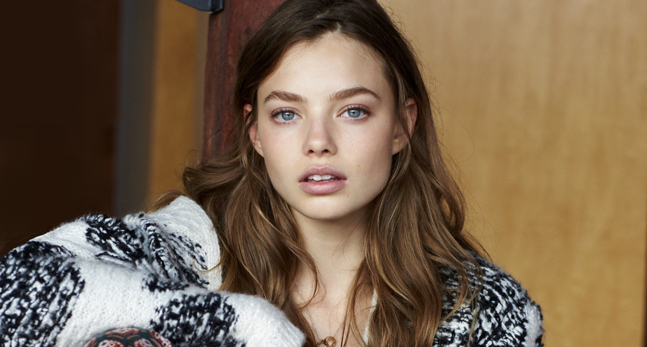 Kristine Froseth (model / actress) has one of my favorite faces and in my o...